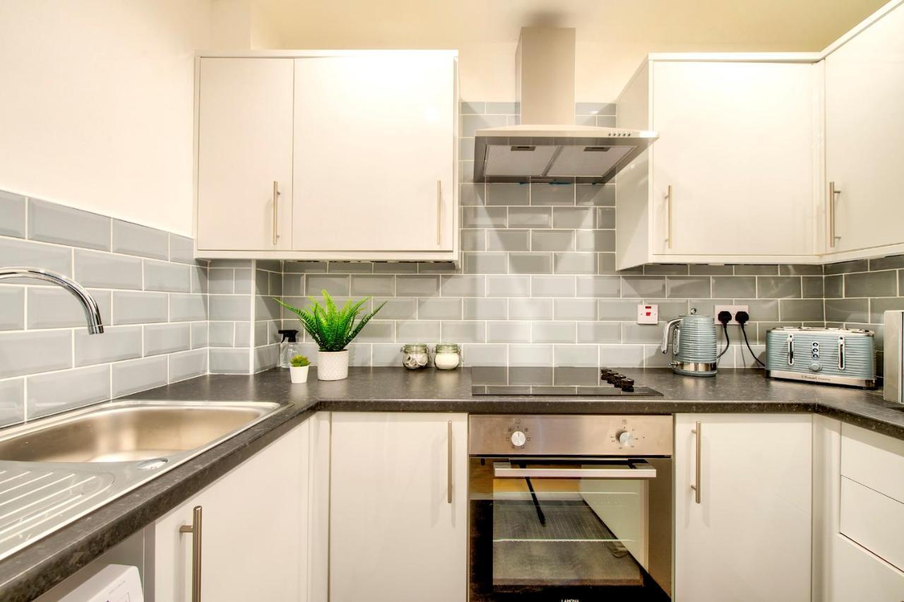 グラスゴーPass The Keys Stylish 2 Bed In Heart Of West Endアパートメント エクステリア 写真