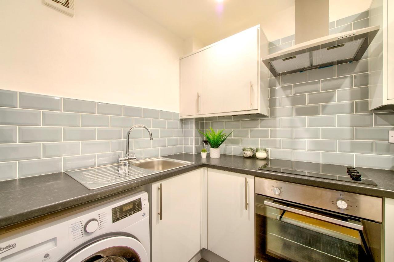 グラスゴーPass The Keys Stylish 2 Bed In Heart Of West Endアパートメント エクステリア 写真