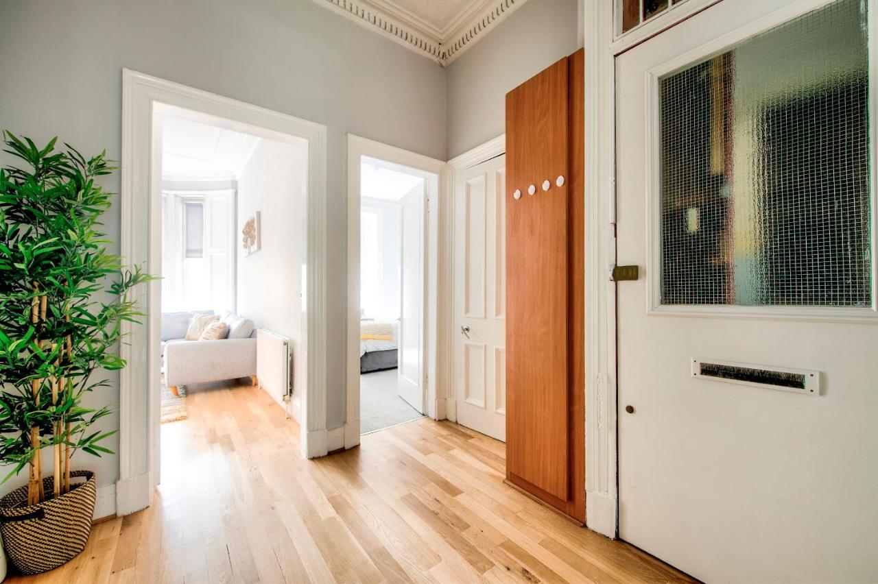 グラスゴーPass The Keys Stylish 2 Bed In Heart Of West Endアパートメント エクステリア 写真
