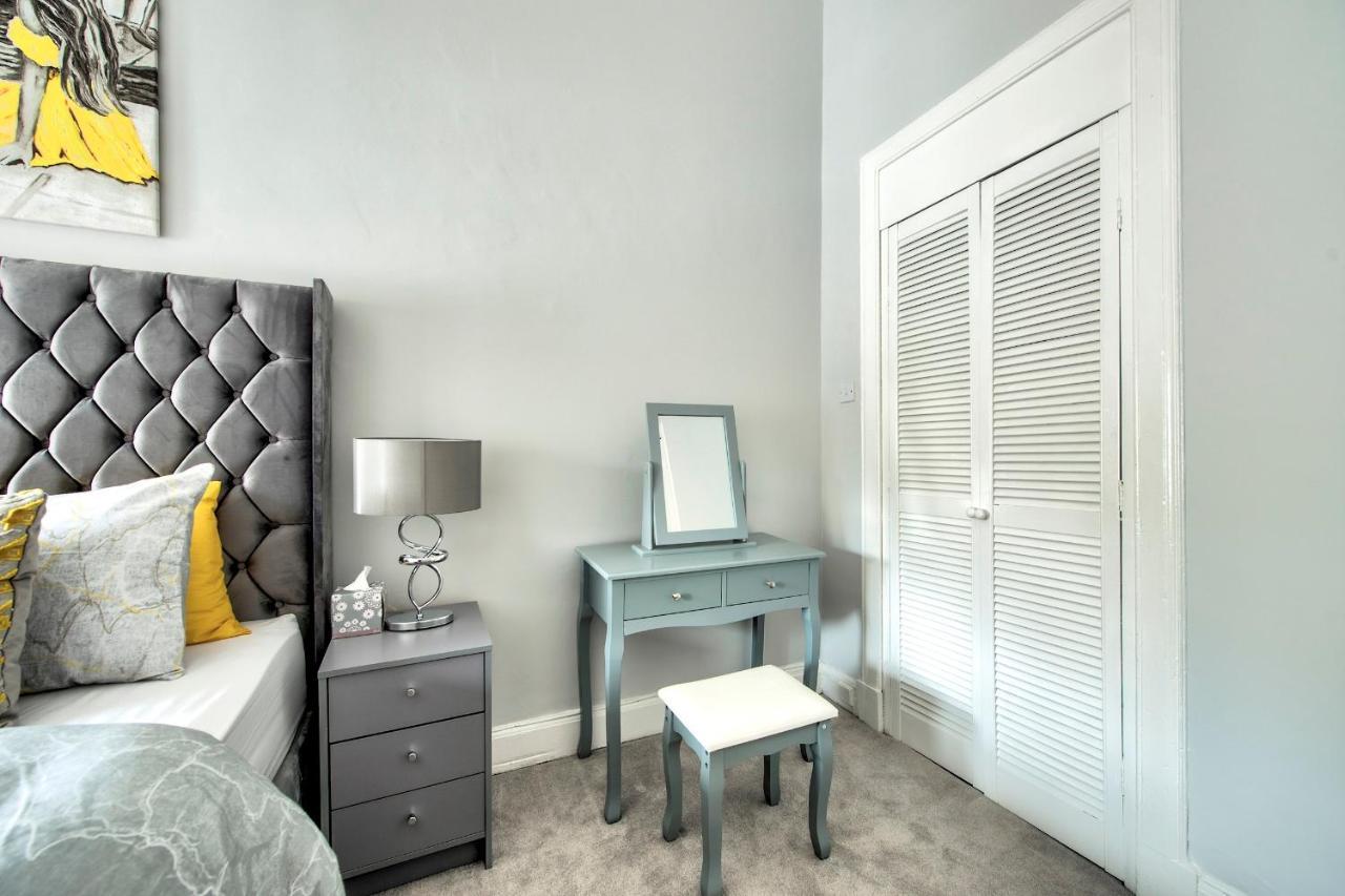 グラスゴーPass The Keys Stylish 2 Bed In Heart Of West Endアパートメント エクステリア 写真