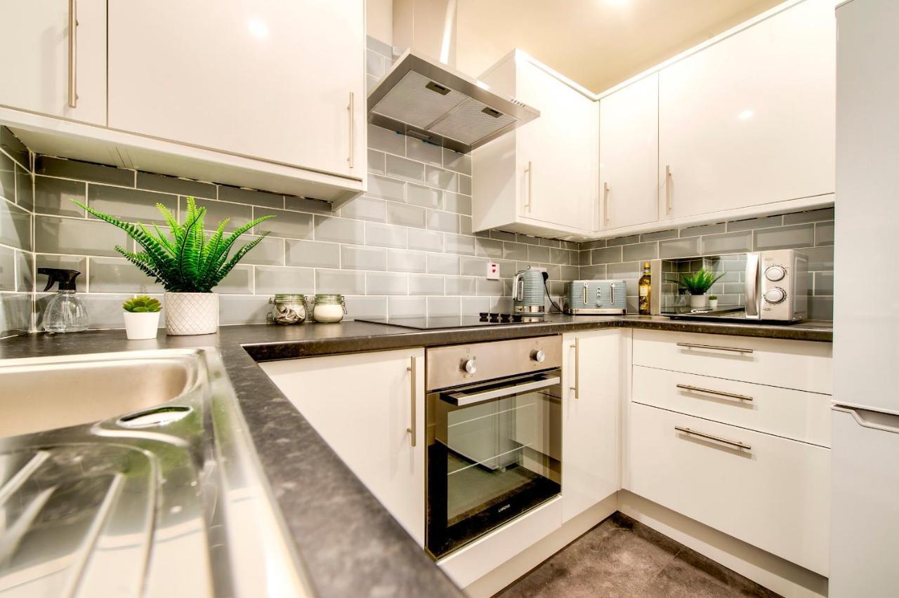 グラスゴーPass The Keys Stylish 2 Bed In Heart Of West Endアパートメント エクステリア 写真